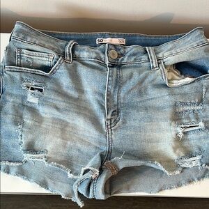 SO Women's Jean Shorts Size 15/32W